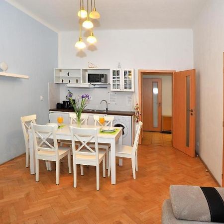 Condo in Vinohrady Praga Esterno foto
