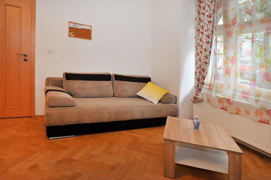 Condo in Vinohrady Praga Esterno foto